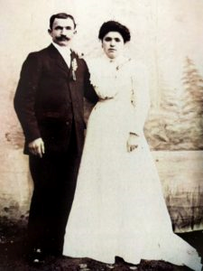 Auguste Téhel et sa femme.